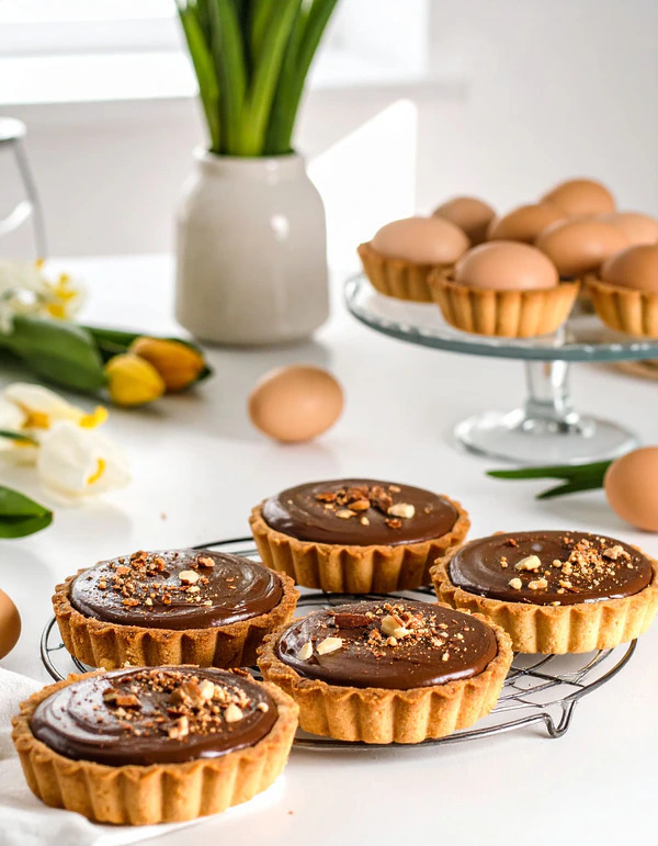 Easter nest chocolate tartlets