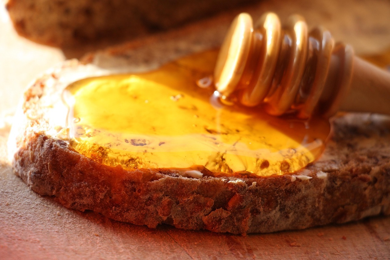 15% OFF everything honey